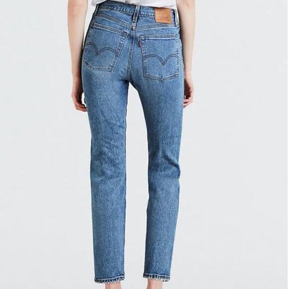 Levi's Wedgie Tapered Leg High Rise Ankle Jeans Size 27 - Picture 3 of 13